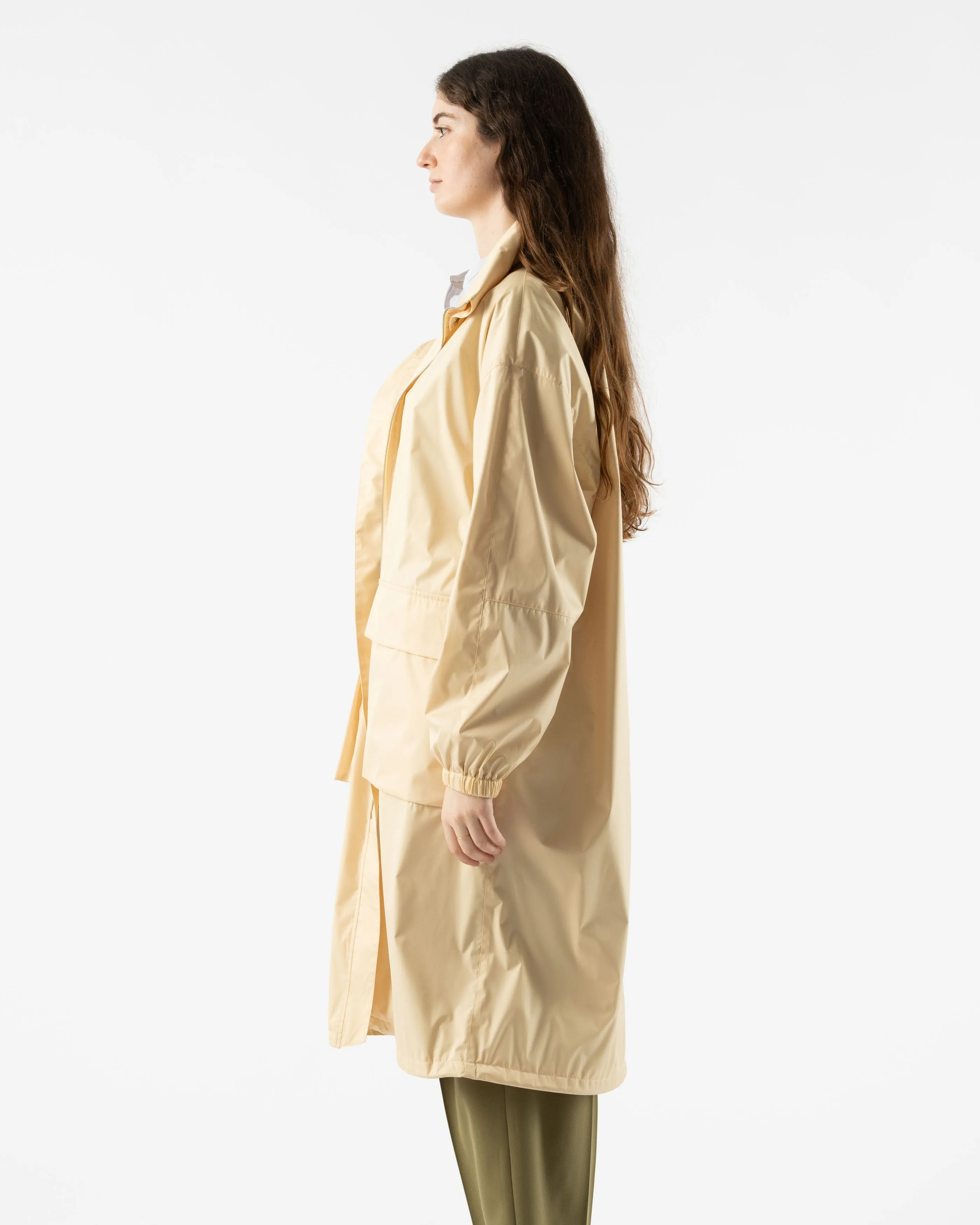 Auralee Hard Twist Polyester Satin Laminate Zip Coat in Light Beige