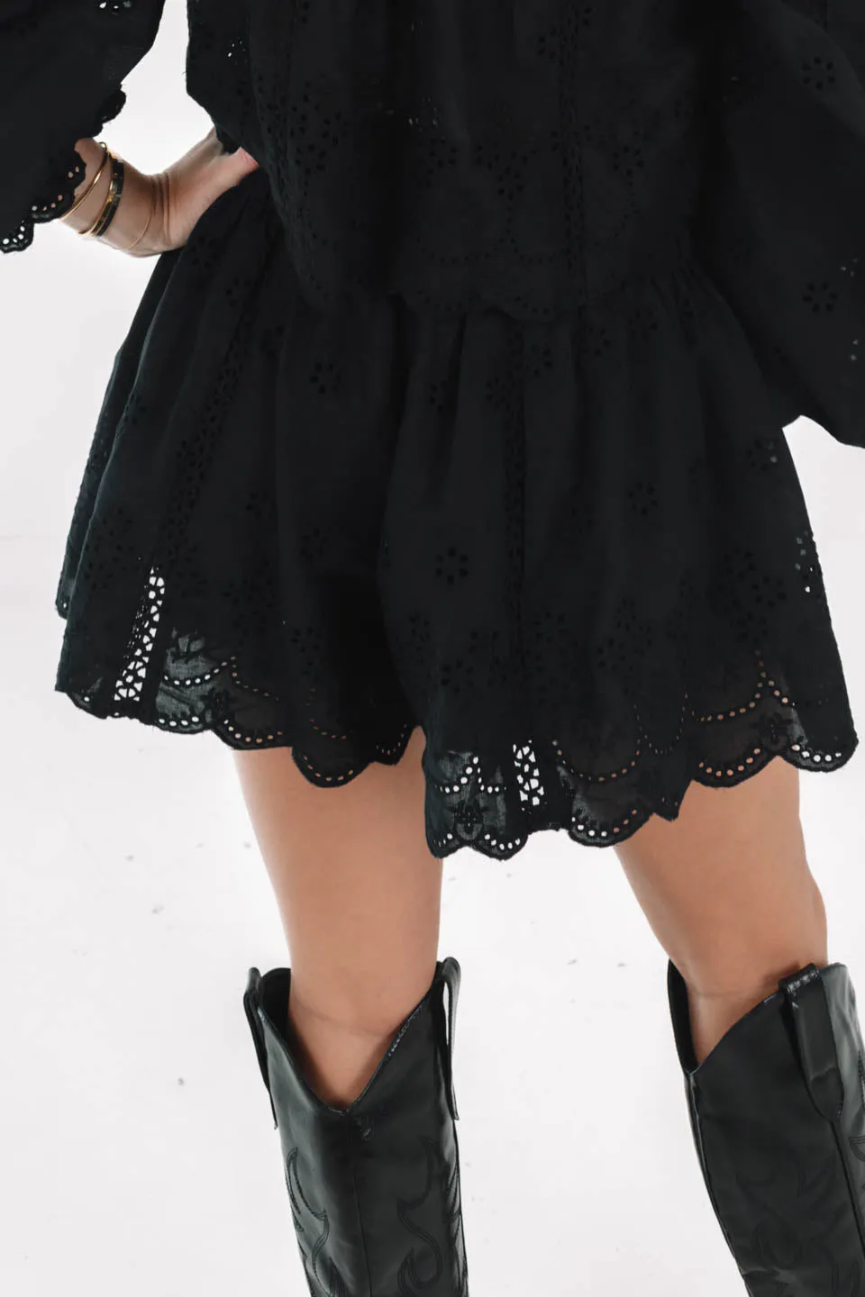 Boho Breeze Shorts - Black