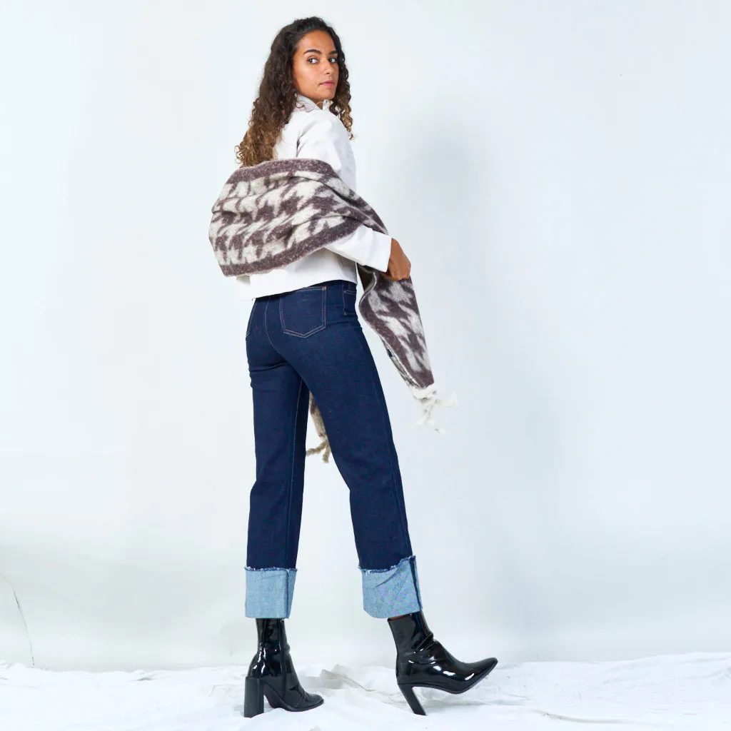 Bold houndstooth pattern scarf wholesale