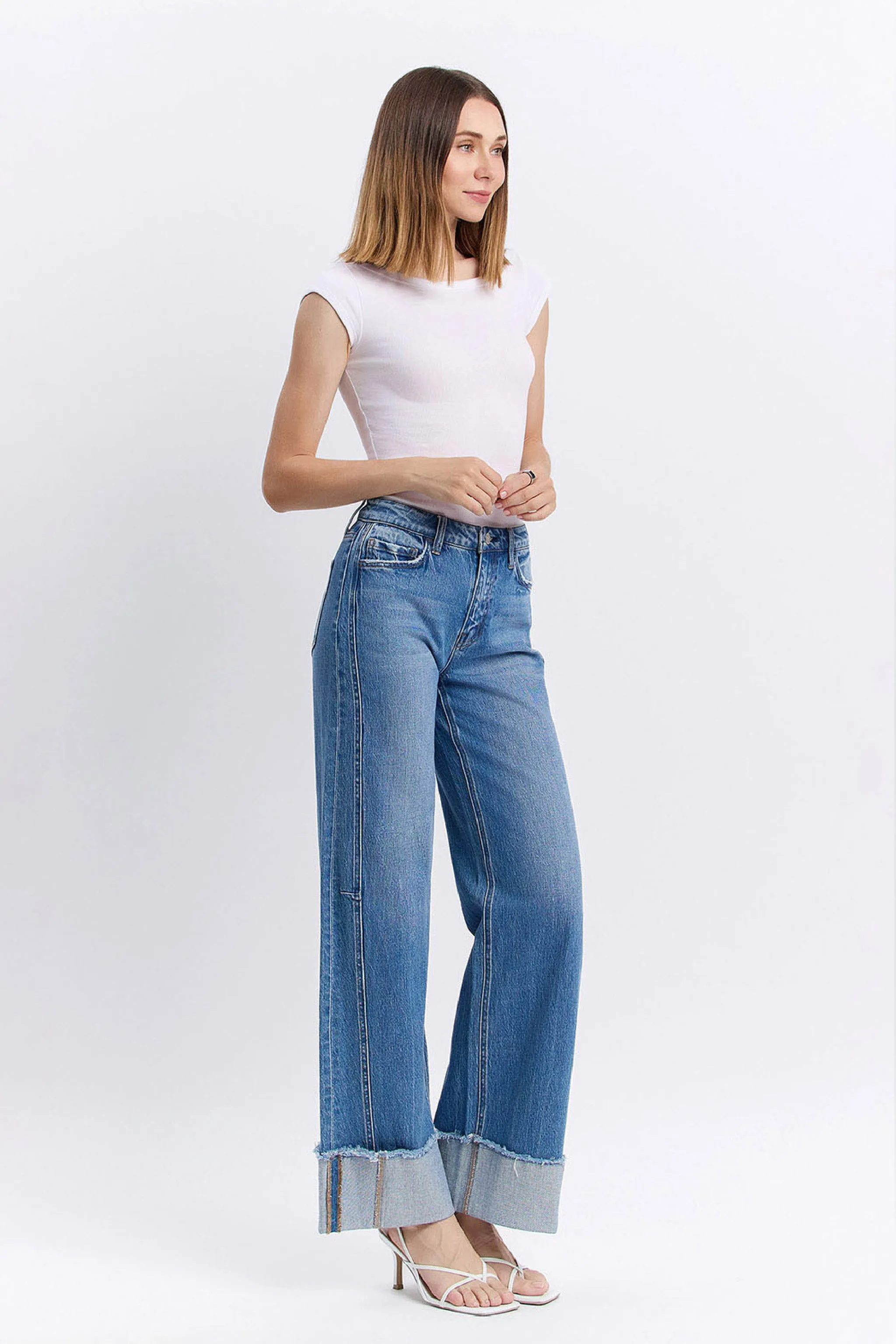 Carol High Rise Cuffed Wide Leg Jeans Medium Wash