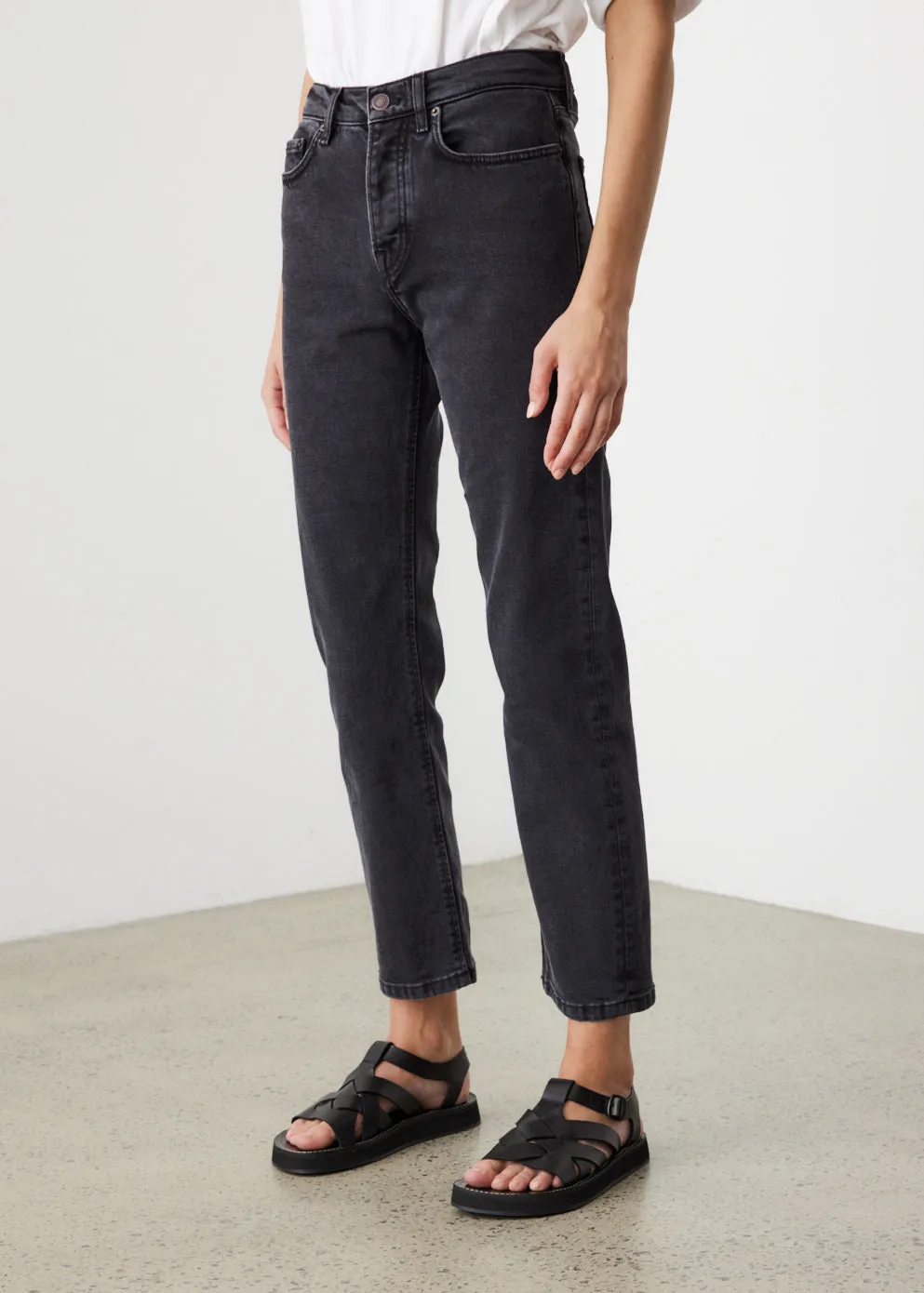 Classic Fit Jeans
