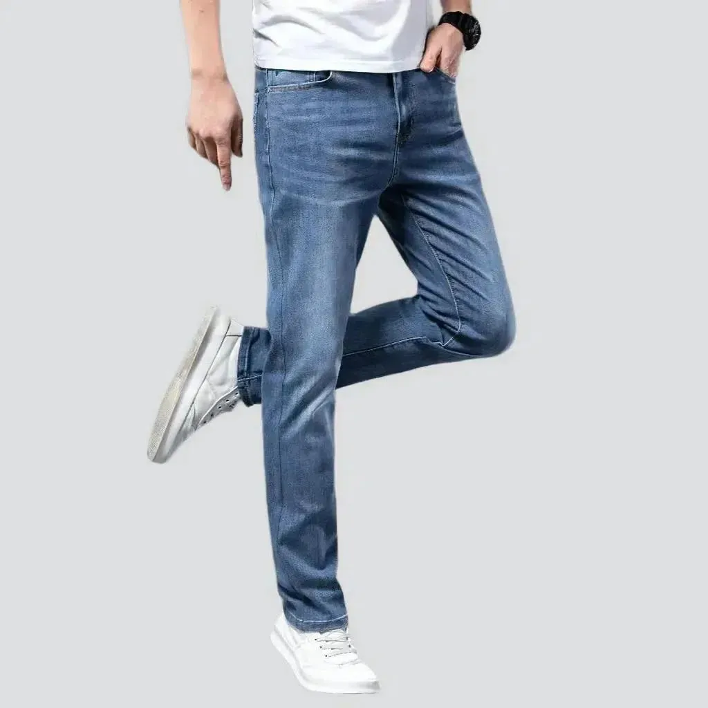 Classic tapered jeans
 for men