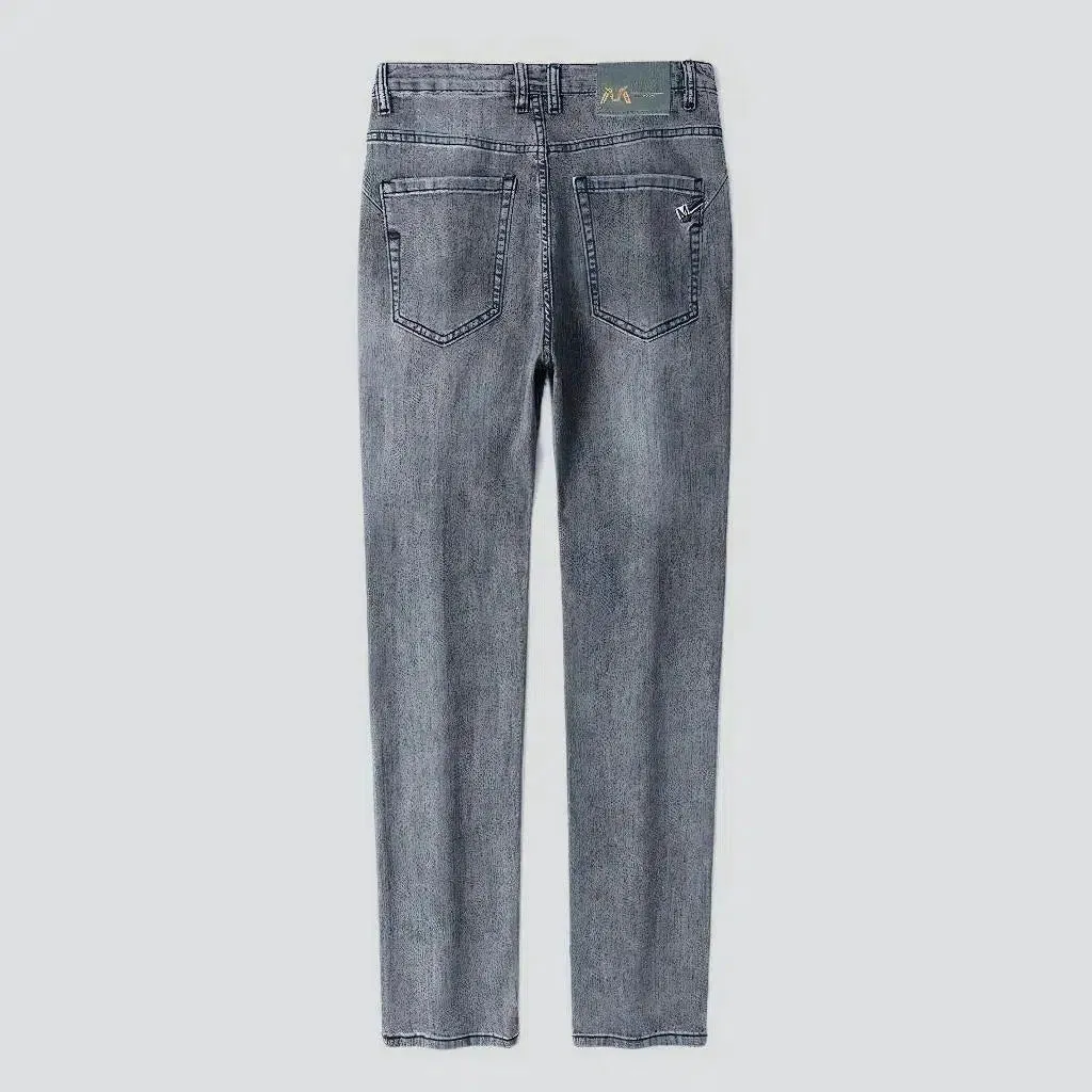 Classic tapered jeans
 for men