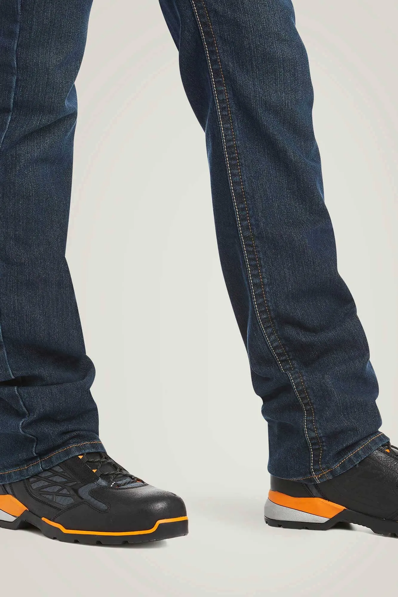 Cut Label Men's Straight Fit Classic Denim