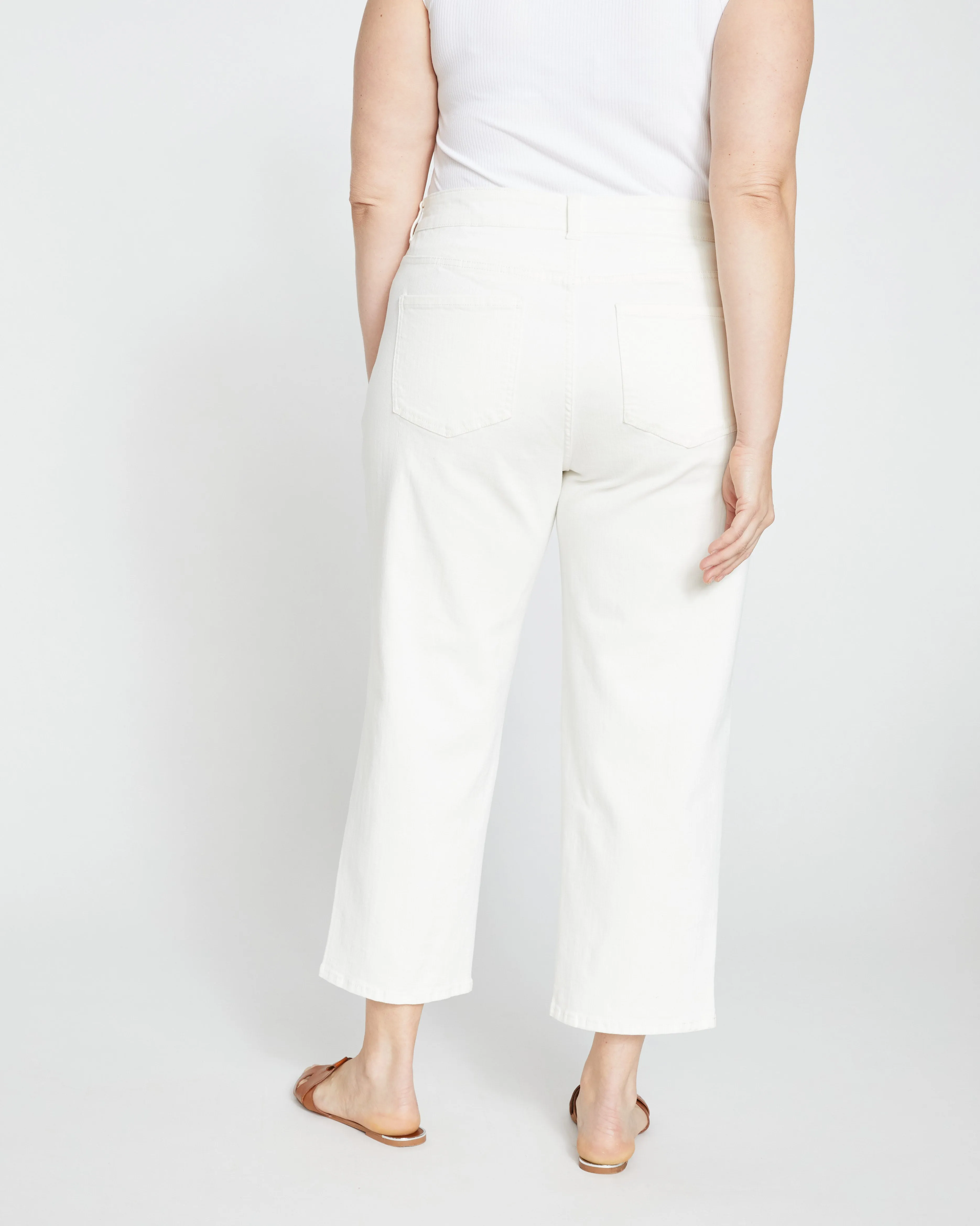 Etta High Rise Straight Leg Jeans 28 Inch - White