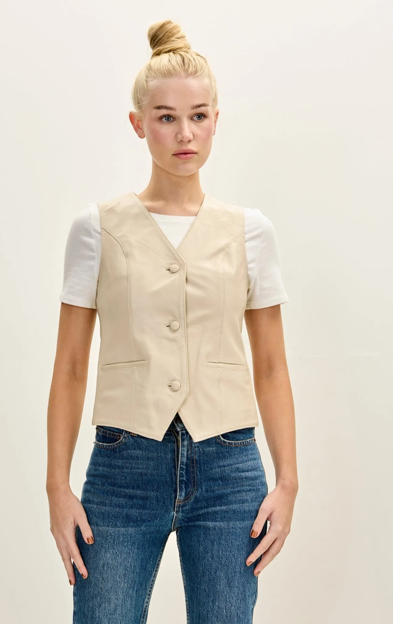 Lambskin Leather Covered Buttons Vest - Beige