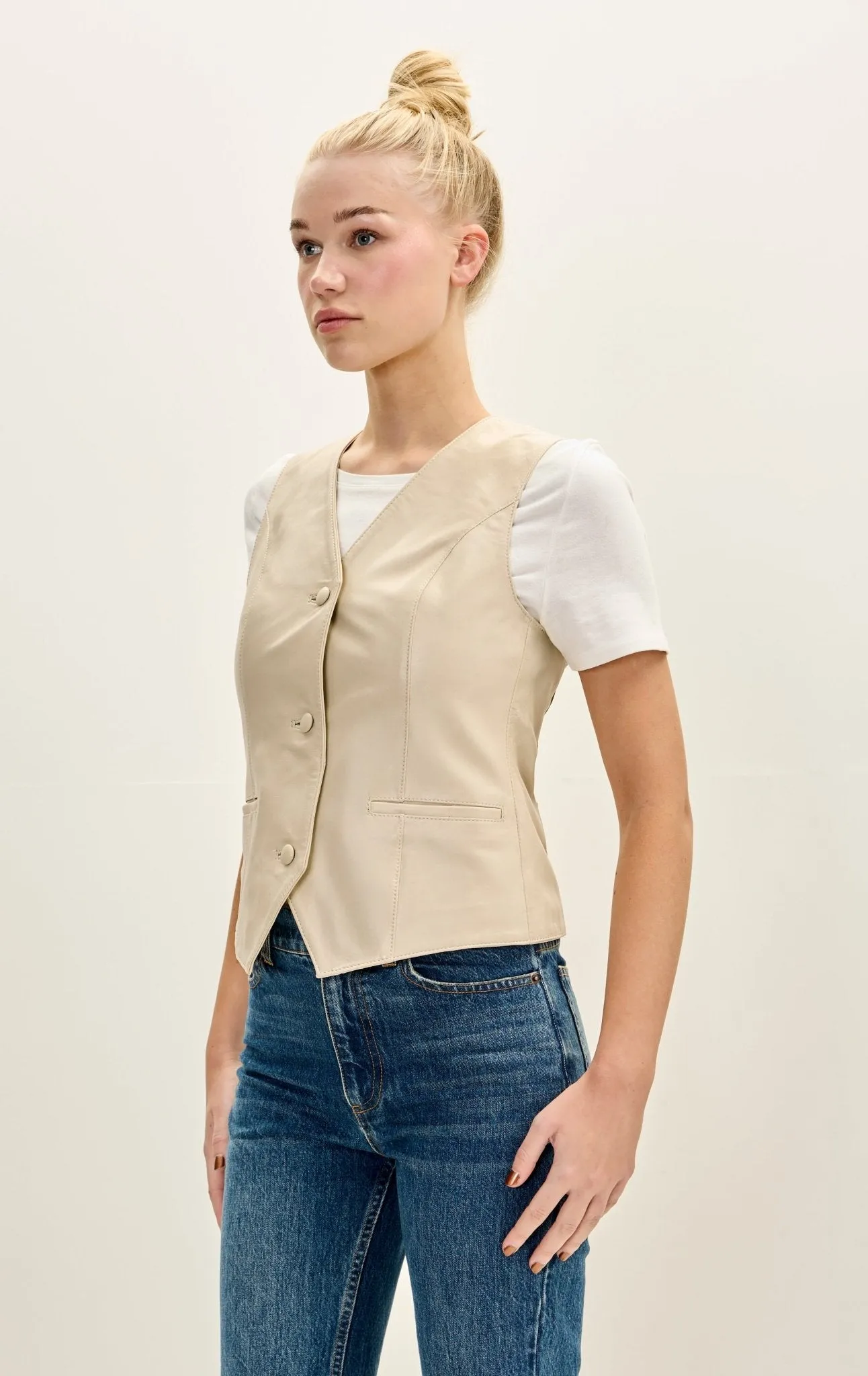Lambskin Leather Covered Buttons Vest - Beige