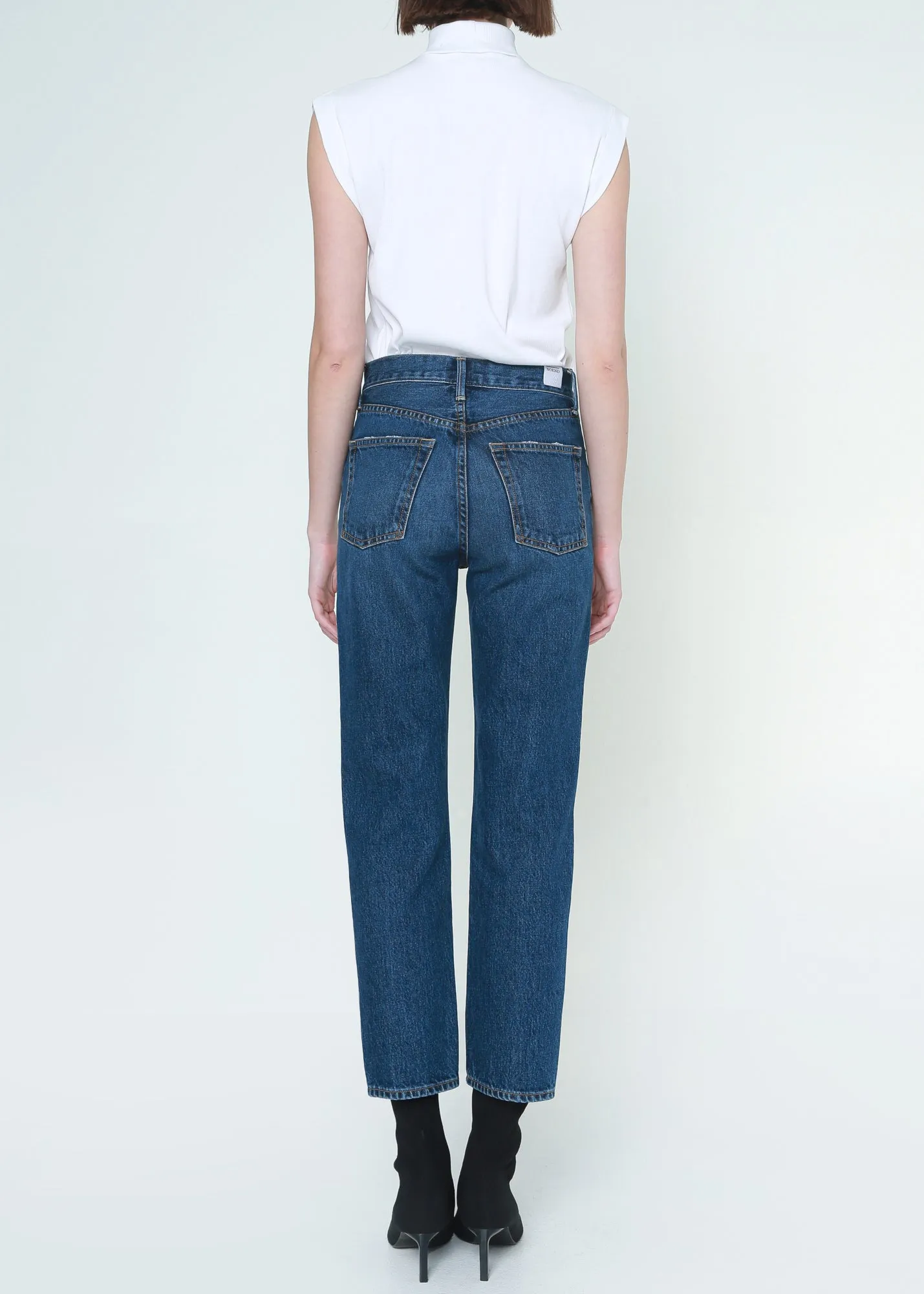 Mia Tapered Classic Fit