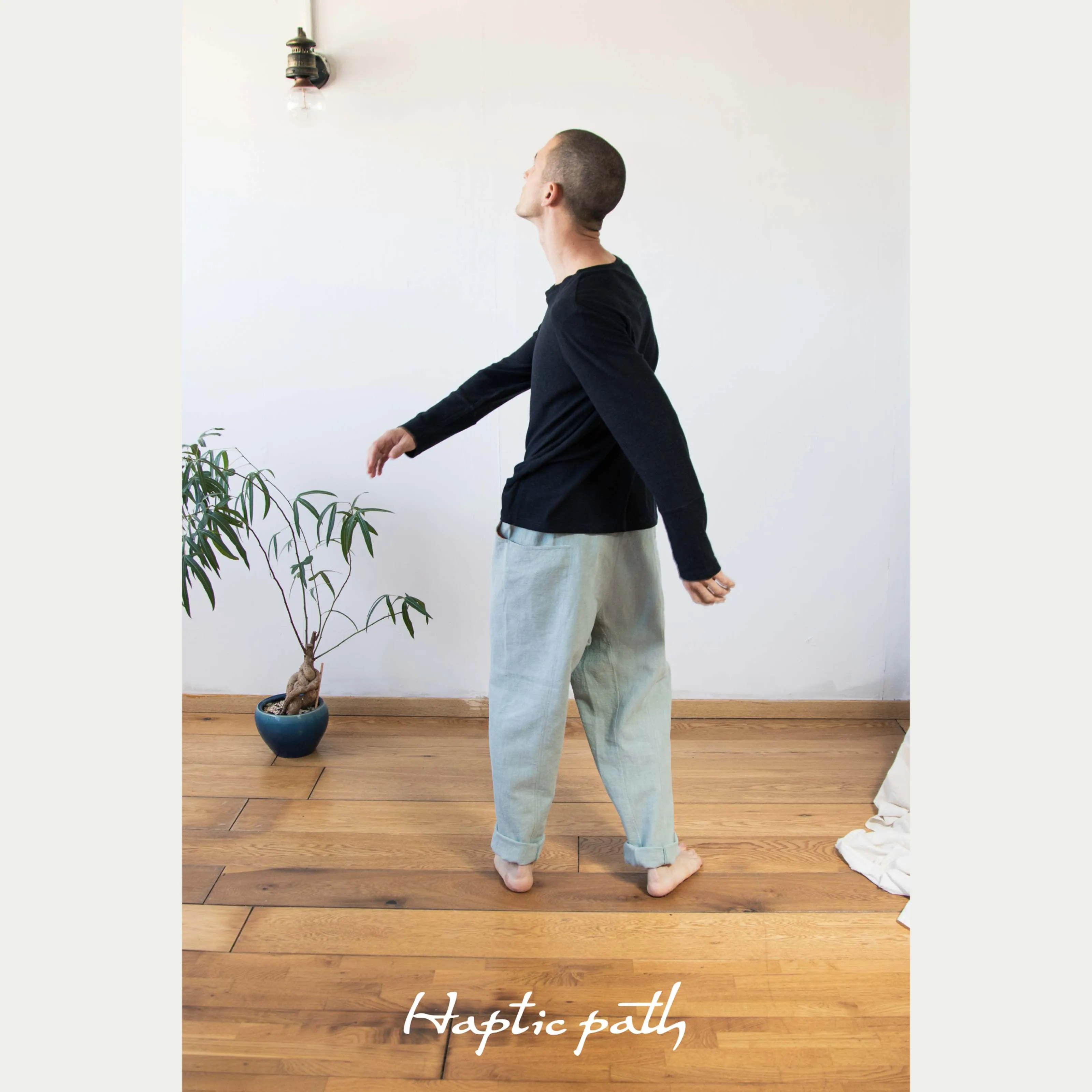 Minimalist drop crotch unisex trousers
