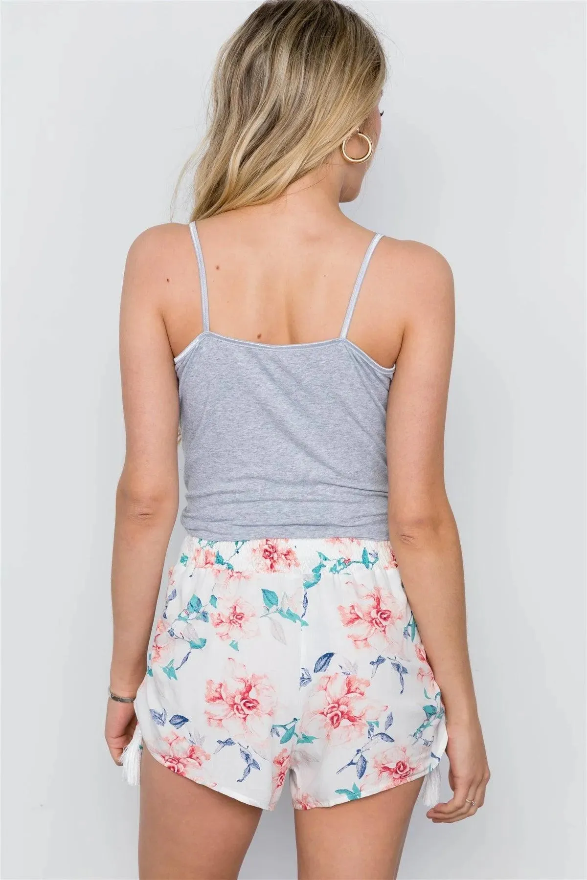 Off White Floral Print Mid Rise Tassel Short / 1-2-2