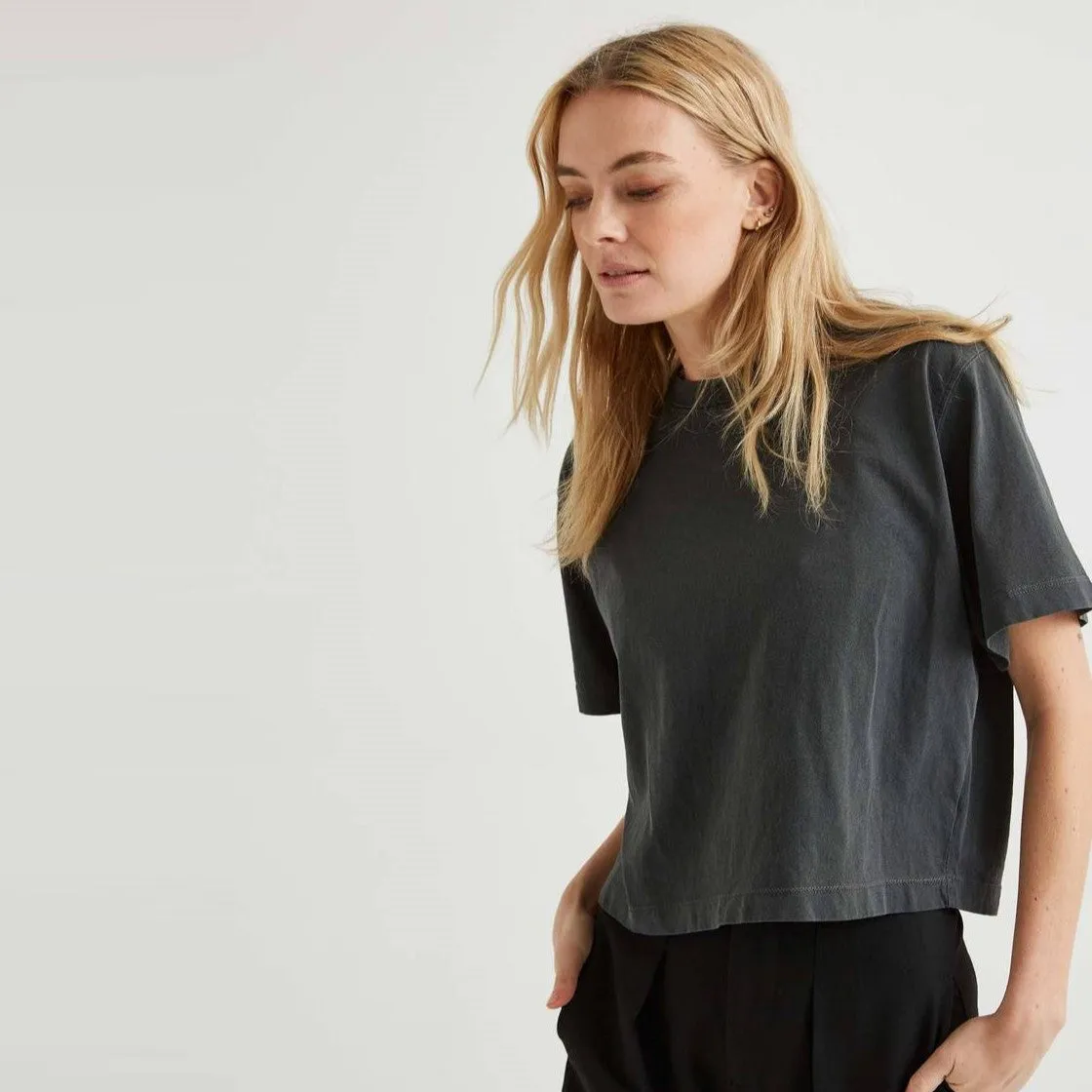 Relaxed Crop Tee (Stretch Limo)