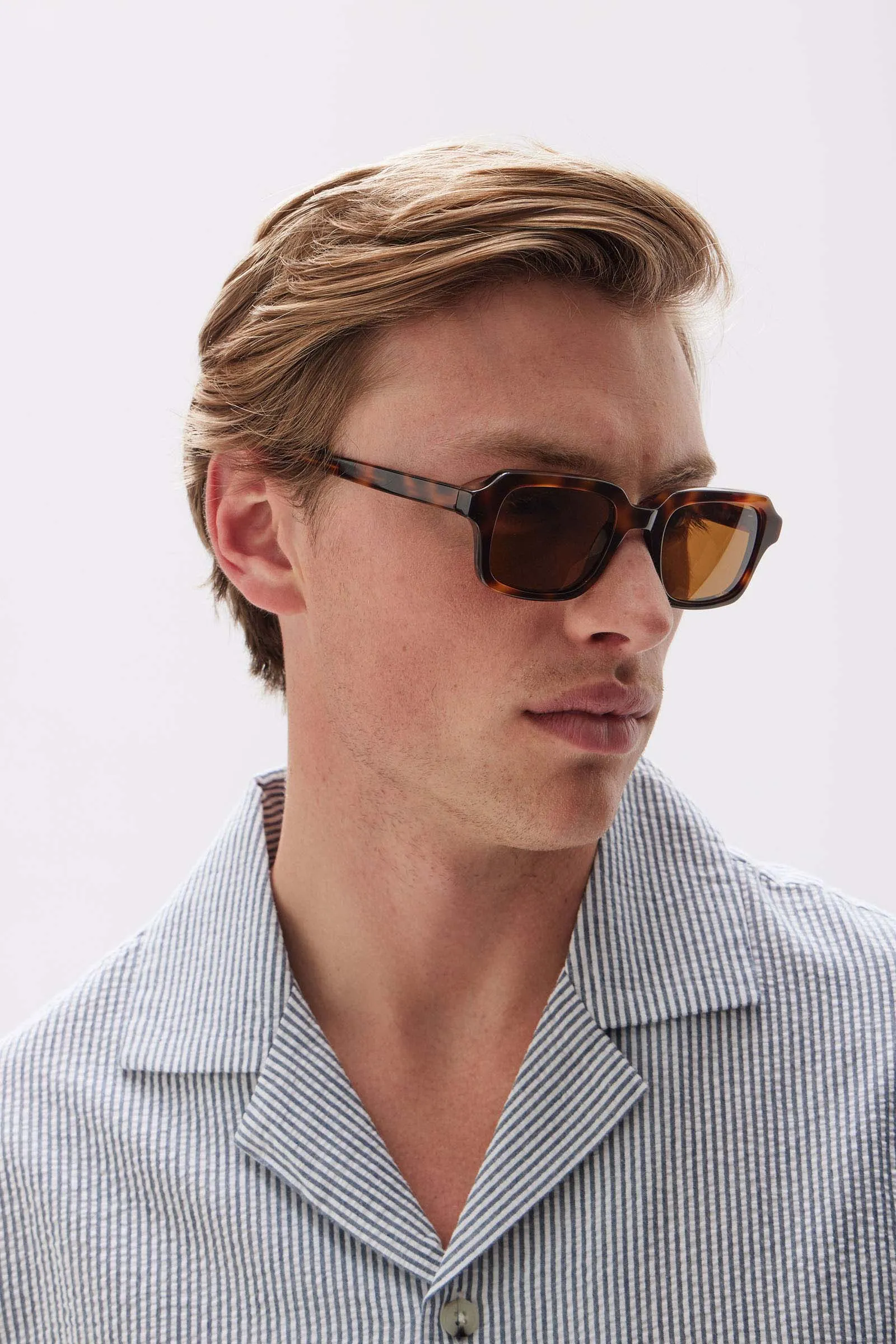 Retro Square Frame Sunglasses