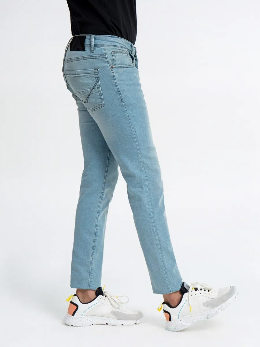 Slim Fit Classic Jeans - FMBP23-016