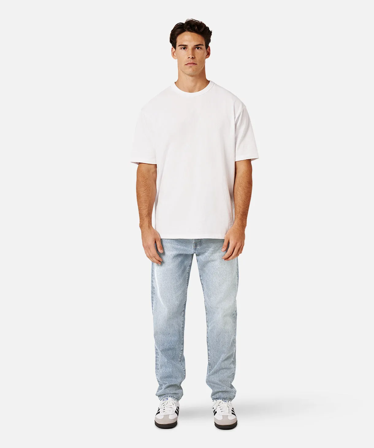 The Classic Fit Jean - Bleach Wash