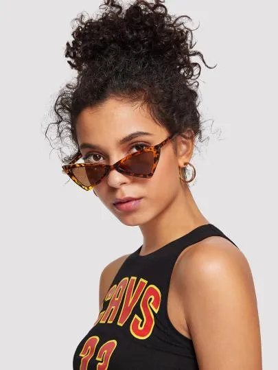 Triangle retro old school small sunglasses