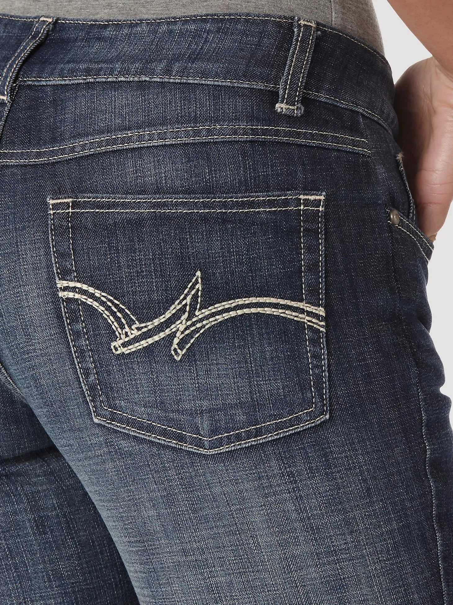Women's Wrangler 09MWTMS Mid-Rise Straight Leg Jeans